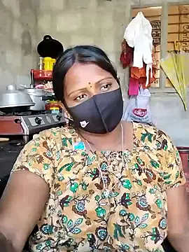 Snapshot of Tamil_Hot_Sandy chatting on 13, 2, 2026 Tamil Hot Sandy online show from 13, 2, 2026