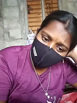 Snapshot of Tamil_Hot_Sandy chatting on 22, 12, 2025 Tamil Hot Sandy online show from 22, 12, 2025