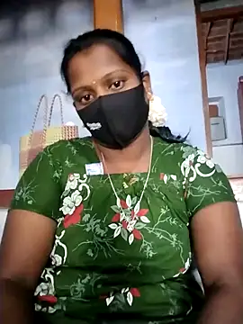 Snapshot of Tamil_Hot_Sandy chatting on 8, 5, 2026 Tamil Hot Sandy online show from 8, 5, 2026