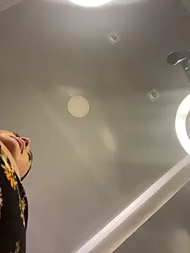 Angelina velvett online show from 4, 11, 2025