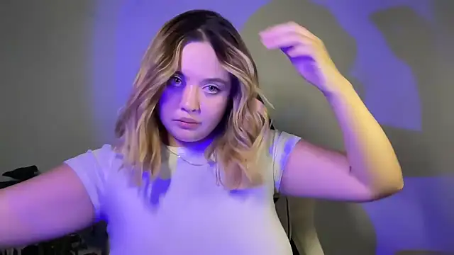 Angelina velvett online show from 10, 10, 2025