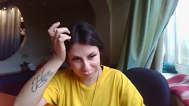 QueenMomyS online show from 27, 10, 2025