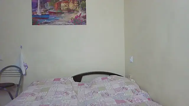 QueenMomyS online show from 2, 2, 2026