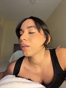 Capricho 01 online show from 29, 10, 2025