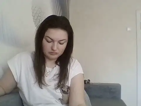 Calmyris online show from 2, 2, 2026