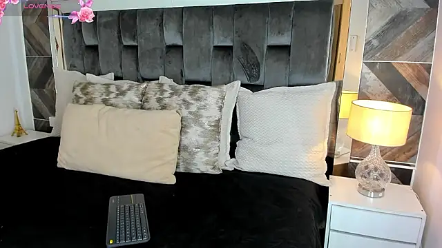 NaylaGrey online show from 22, 2, 2026