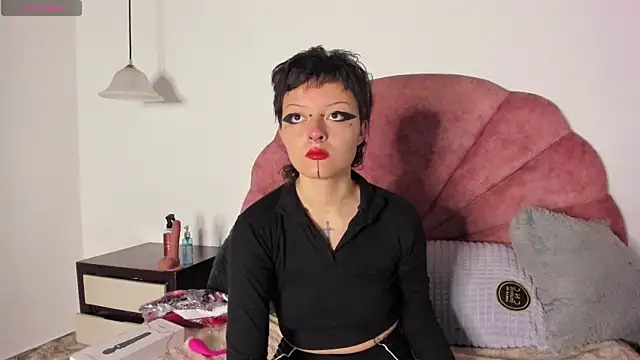 Baby Punk1 online show from 15, 4, 2026