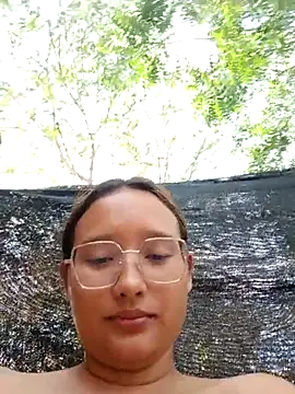 young dairy01 online show from 26, 11, 2025