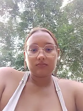 young dairy01 online show from 22, 12, 2025