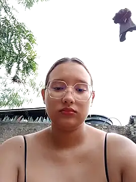 young dairy01 online show from 2, 12, 2025