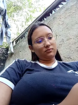 young dairy01 online show from 27, 11, 2025