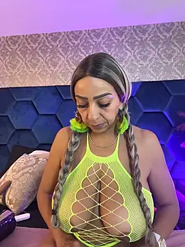 Angelina Roa online show from 4, 5, 2026