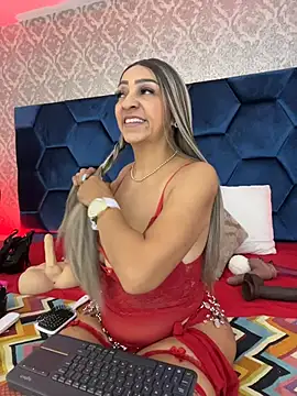 Angelina Roa online show from 11, 7, 2026