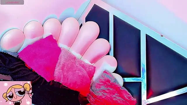 latina dollsex online show from 21, 11, 2025