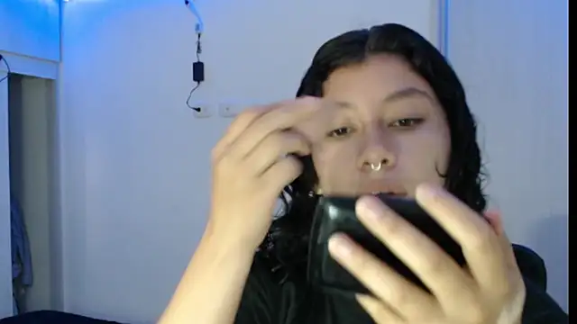 Ivonnybonn online show from 21, 10, 2025