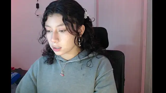 Ivonnybonn online show from 30, 11, 2025