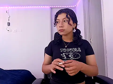 Ivonnybonn online show from 26, 9, 2025