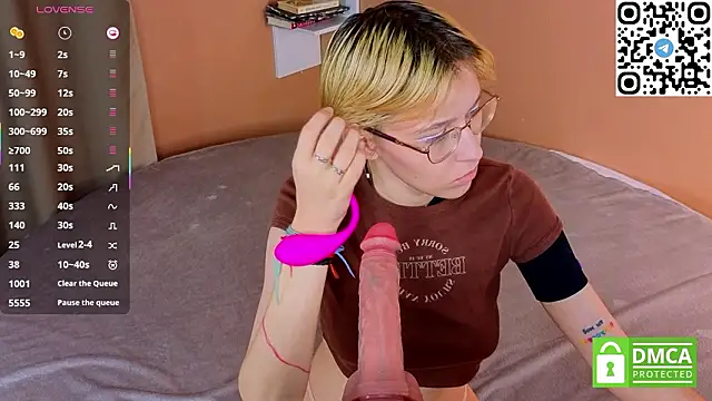 Sharlikiss online show from 7, 3, 2026