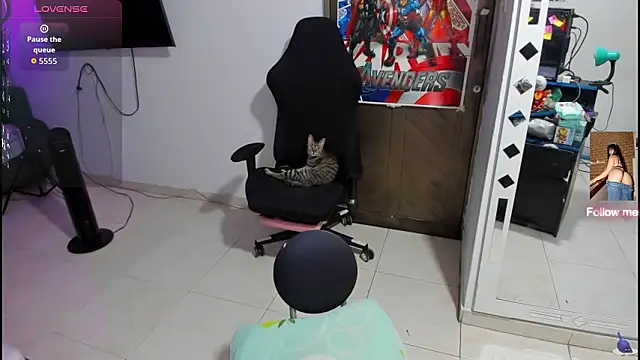 Moonnudexxx online show from 15, 1, 2026