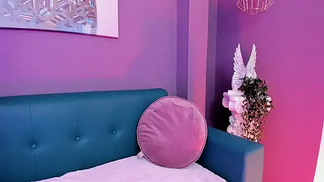 Alessiia   online show from 2, 12, 2025