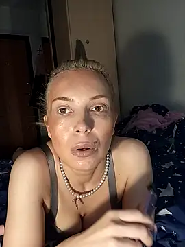 Conny Shellie online show from 7, 11, 2025