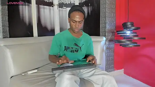 Snapshot of george_lance chatting on 3, 10, 2025 george lance online show from 3, 10, 2025