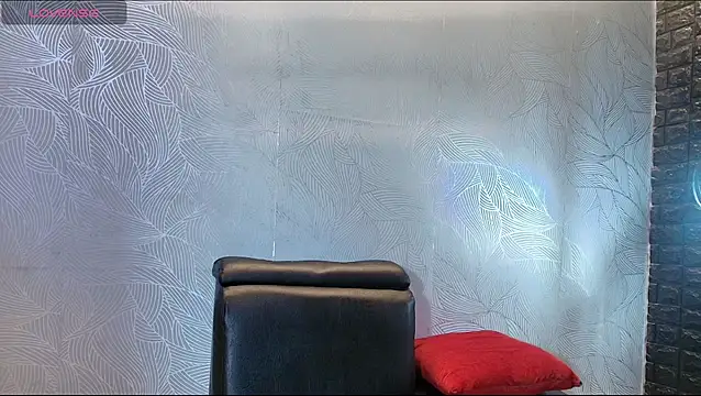 Snapshot of george_lance chatting on 2, 10, 2025 george lance online show from 2, 10, 2025