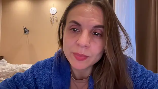 AnnieLove7722 online show from 18, 5, 2026