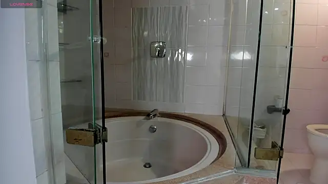 sofi laane online show from 27, 11, 2025