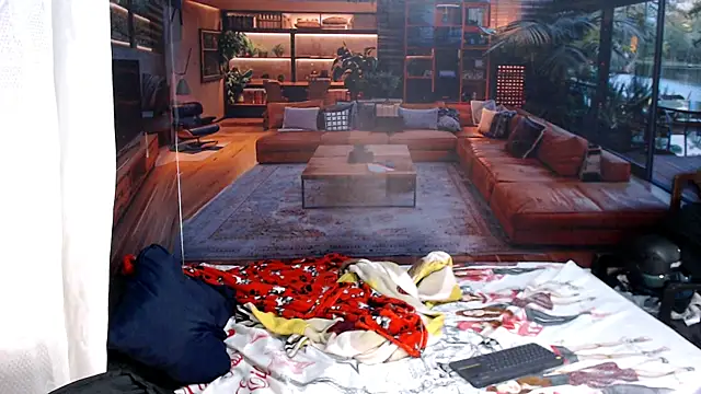Snapshot of RomeoMillerr chatting on 13, 7, 2026 RomeoMillerr online show from 13, 7, 2026