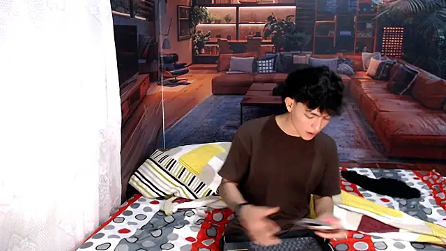 Snapshot of RomeoMillerr chatting on 17, 6, 2026 RomeoMillerr online show from 17, 6, 2026