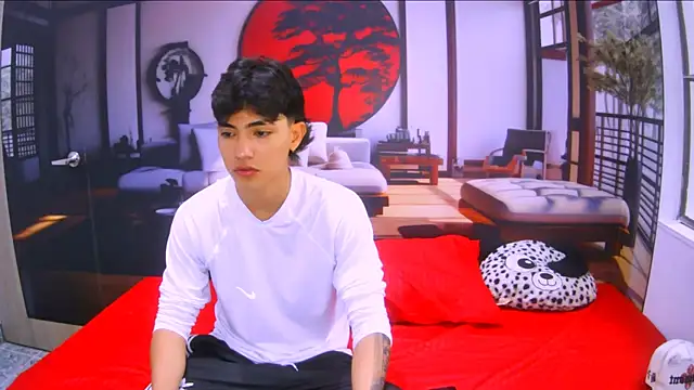 RomeoMillerr online show from 2, 10, 2025