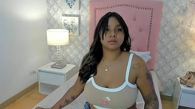 Snapshot of Aria_Star7 chatting on 9, 10, 2025 Aria Star7 online show from 9, 10, 2025