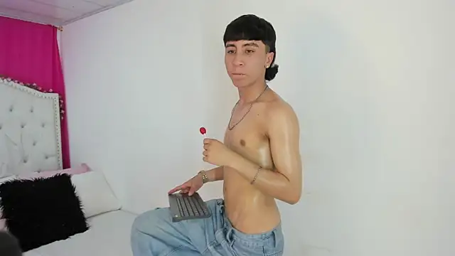 XaanderGrey online show from 12, 11, 2025