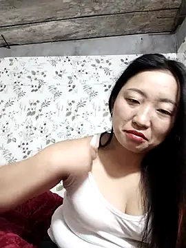 Snapshot of zhen-zo chatting on 8, 2, 2026 zhen-zo online show from 8, 2, 2026