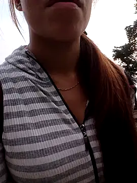 nhinhi-sexy online show from 29, 10, 2025