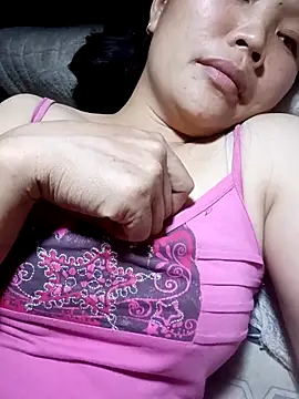 bree-zz online show from 22, 3, 2026