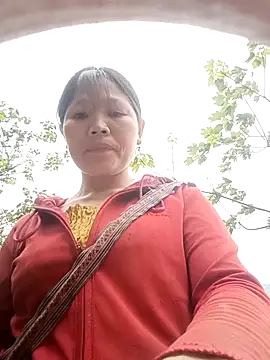 bree-zz online show from 5, 3, 2026