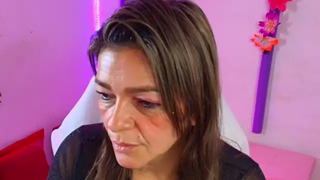 Snapshot of Carol_Miss2 chatting on 4, 2, 2026 Carol Miss2 online show from 4, 2, 2026