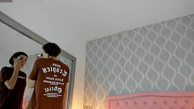 kendallspears 1 online show from 12, 11, 2025