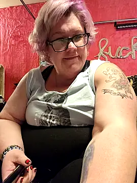 Snapshot of violentviolet68 chatting on 26, 2, 2026 violentviolet68 online show from 26, 2, 2026