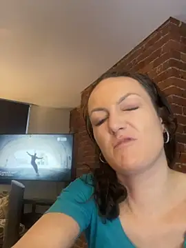 Snapshot of sexybriiiixoxo chatting on 1, 2, 2026 sexybriiiixoxo online show from 1, 2, 2026