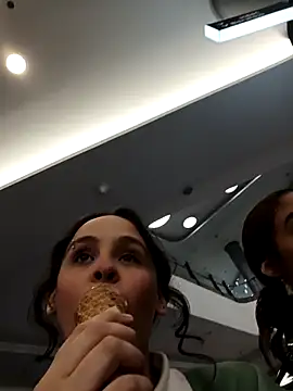 Snapshot of nucitaa-14 chatting on 15, 10, 2025 nucitaa-14 online show from 15, 10, 2025