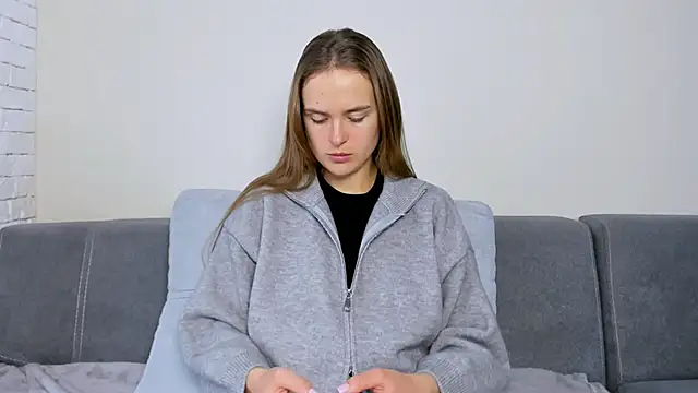 LilMary  online show from 16, 12, 2025