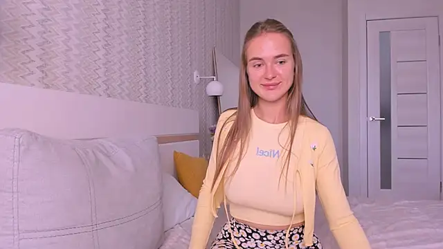 LilMary  online show from 3, 10, 2025