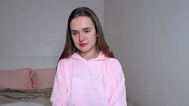 LilMary  online show from 15, 12, 2025