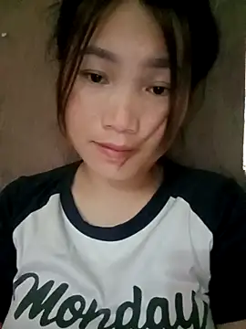 min-xinh online show from 5, 10, 2025