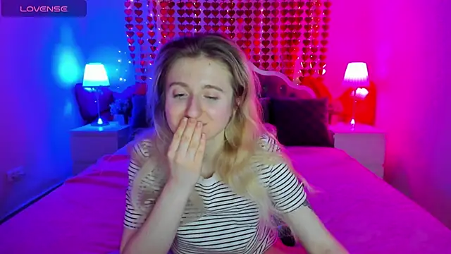 CamillaDreamer online show from 2, 3, 2026