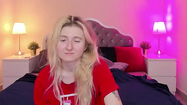 CamillaDreamer online show from 17, 11, 2025