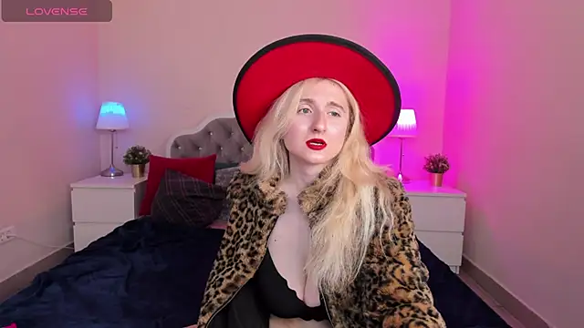 CamillaDreamer online show from 17, 10, 2025